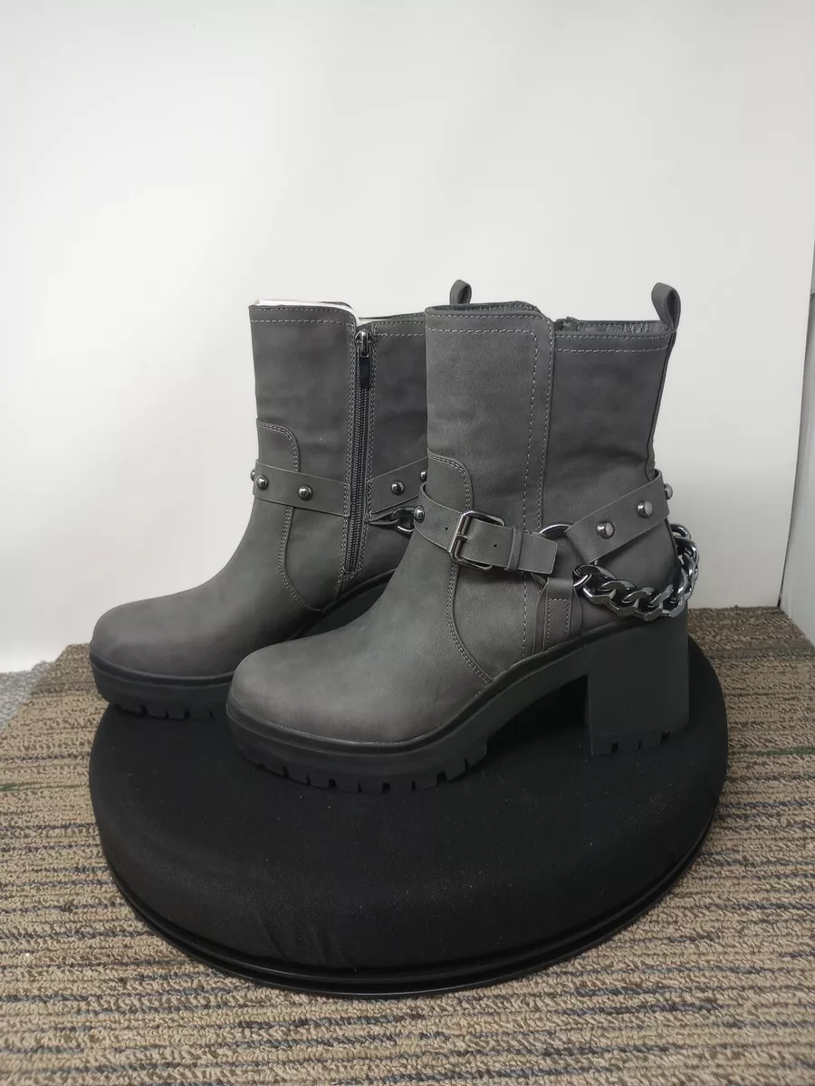 Nine West Women s Size 8M Gray Leather Ankle Boots W Chain Stud
