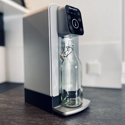 Aqua Erhöhung Unterbau 1 Liter Flasche für Wasserfilter global