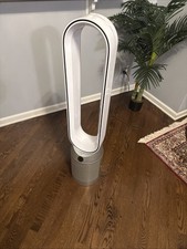 Dyson TP07 Air Purifier Fan Tower White HEPA H13 Filtration Lightly Used