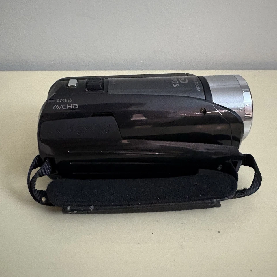 Canon VIXIA HF R20 HD Camcorder 28x Zoom Storage - Image 3 of 4