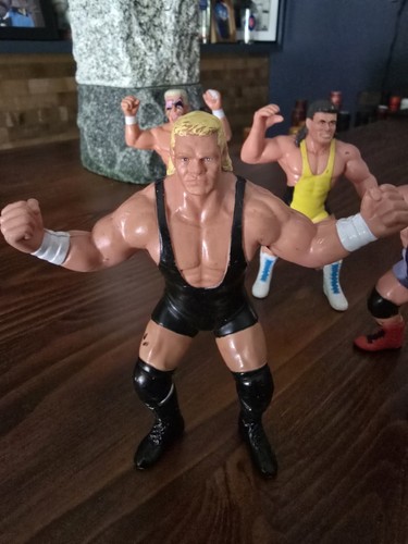 Lot of 4 Galoob WCW Wrestling Figures STING STEINER BROTHERS SID VICIOUS 1990 - Picture 8 of 10