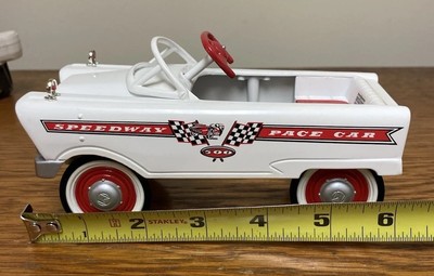 【レトロ】MORIS ペダル車 GRANDPRIX INDI 500 乗用玩具 レトロ】MORIS ペダル車 GRANDPRIX INDI 500 乗用玩具 【公式通販】