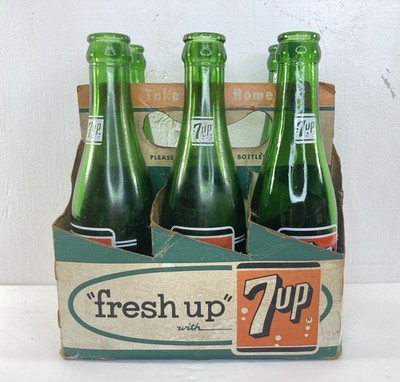 Lot of 6 Vintage 7-UP Bottles Six Pack With Carrier 7 oz bottles Norwalk CT