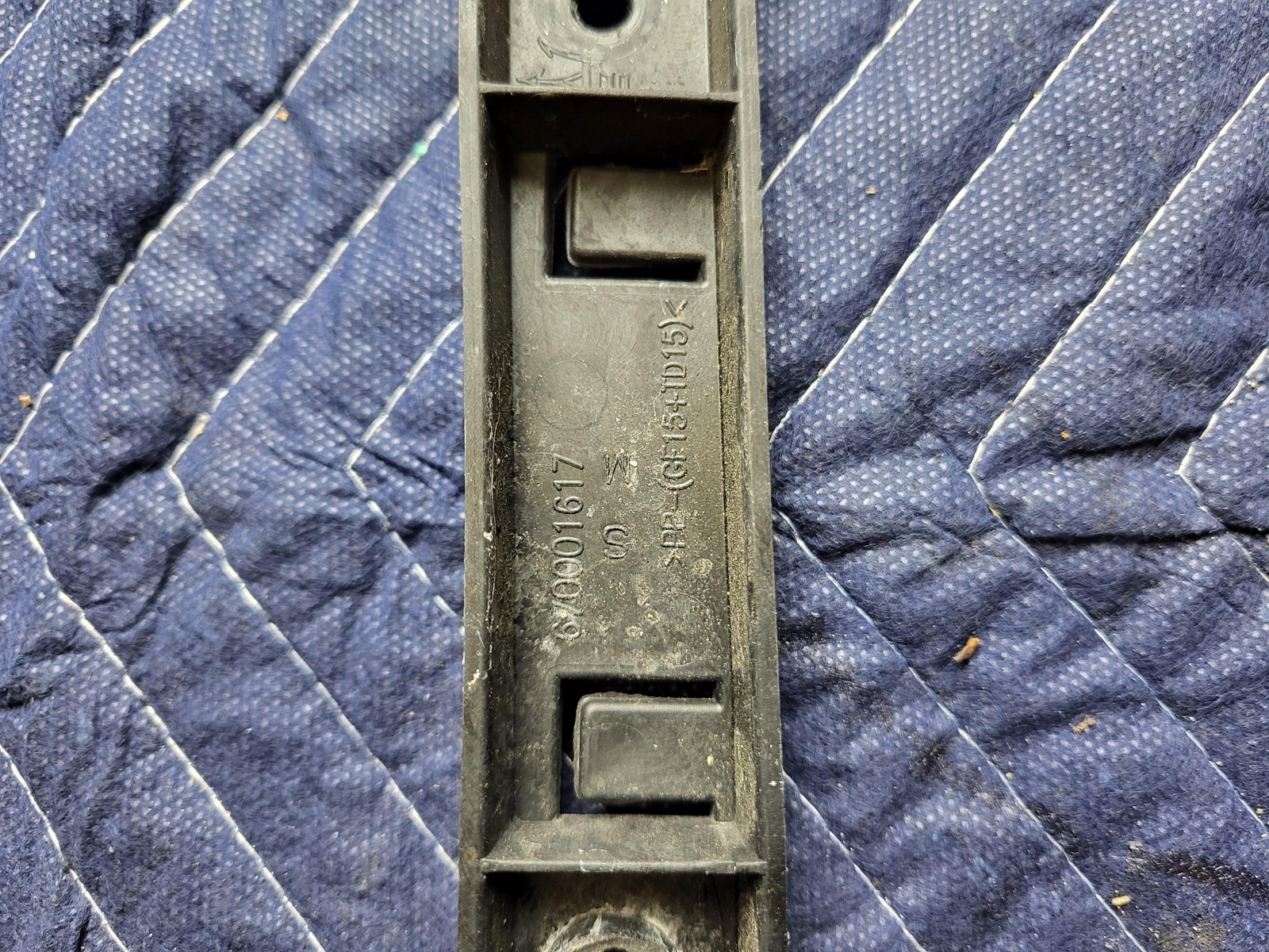 2014-2018 Maserati Quattroporte Left & Right & Center Rear Bumper Brackets OEM