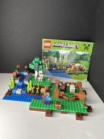 LEGO 21114 Minecraft "The Farm" 100% COMPLETE w/ Instructions & Two Minifigs