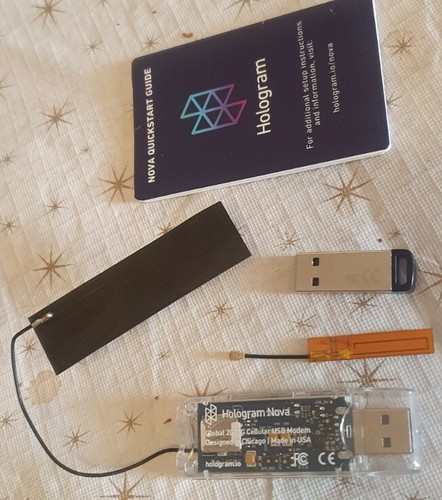Hologram Nova USB Modem With antenna - Picture 2 of 4