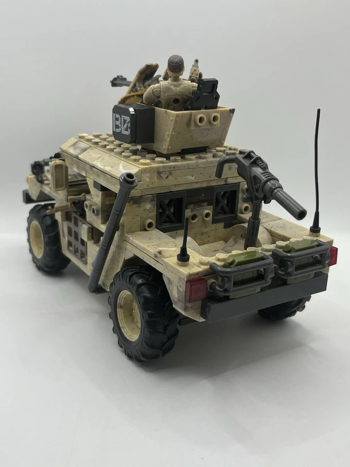 Call Of Duty Mega Bloks Light Armor Firebase - Image 2 of 4