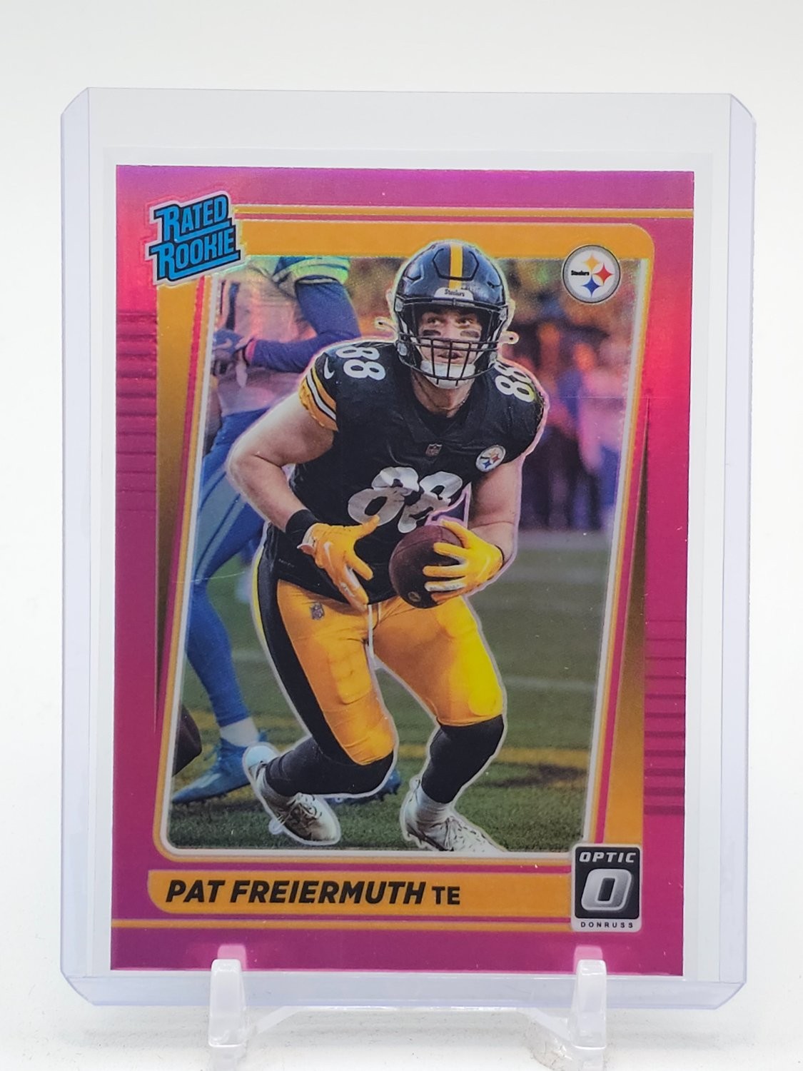 Pat Freiermuth Panini Donruss Optic #232 Pink