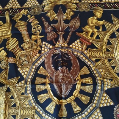 HERMES Carre 90 L'OR DES CHEFS 100% Silk Scarf Black X Yellow gold