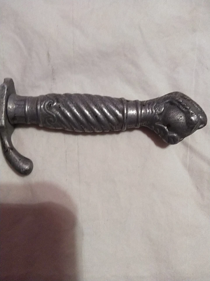 Cuchillo daga vintage de 10 pulgadas con mango de aluminio Korium Pic con funda Foto 3 de 4