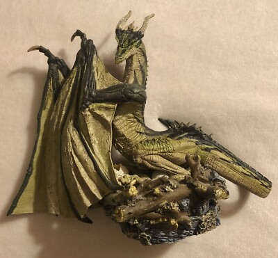 McFarlane's Dragons Series 3 Eternal Dragon Clan NO baby Action Figure 2006