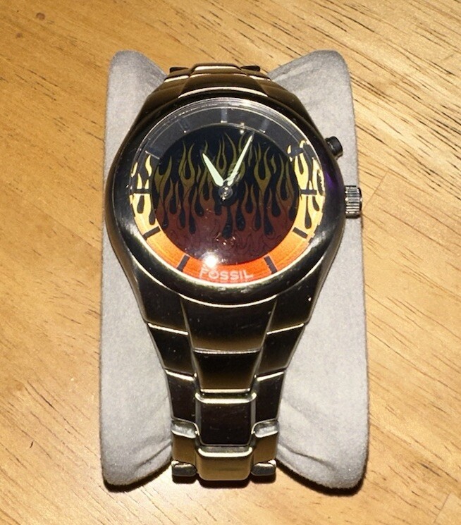 Fossil Big Tic Red Flame Dial (42mm) Animated RARE Code JR Fossil Big Tic Red Flame Dial (42mm) Animated RARE Code JR