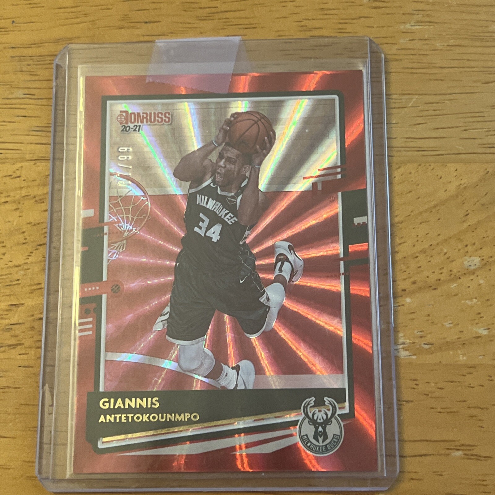 2020-21 Donruss - Giannis Antetokounmpo - Red Holo Laser SSP /99 - Bucks #104 SP