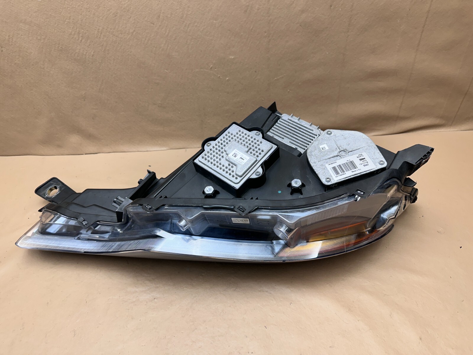 Mint! 2017 2018 2019 2020 Maserati Levante Xenon HID Right RH AFS Headlight OEM