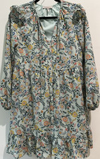 BCBGeneration Small Floral Ruffle A-Line Dress Long Sleeve V-Neck Short