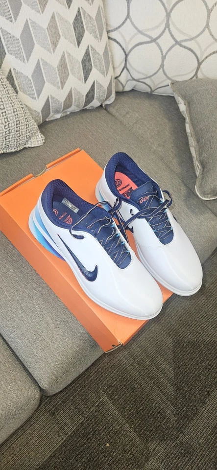 Nike Golf Victory Tour 4 NRG Size 11.5 Brand New - Image 4 of 4