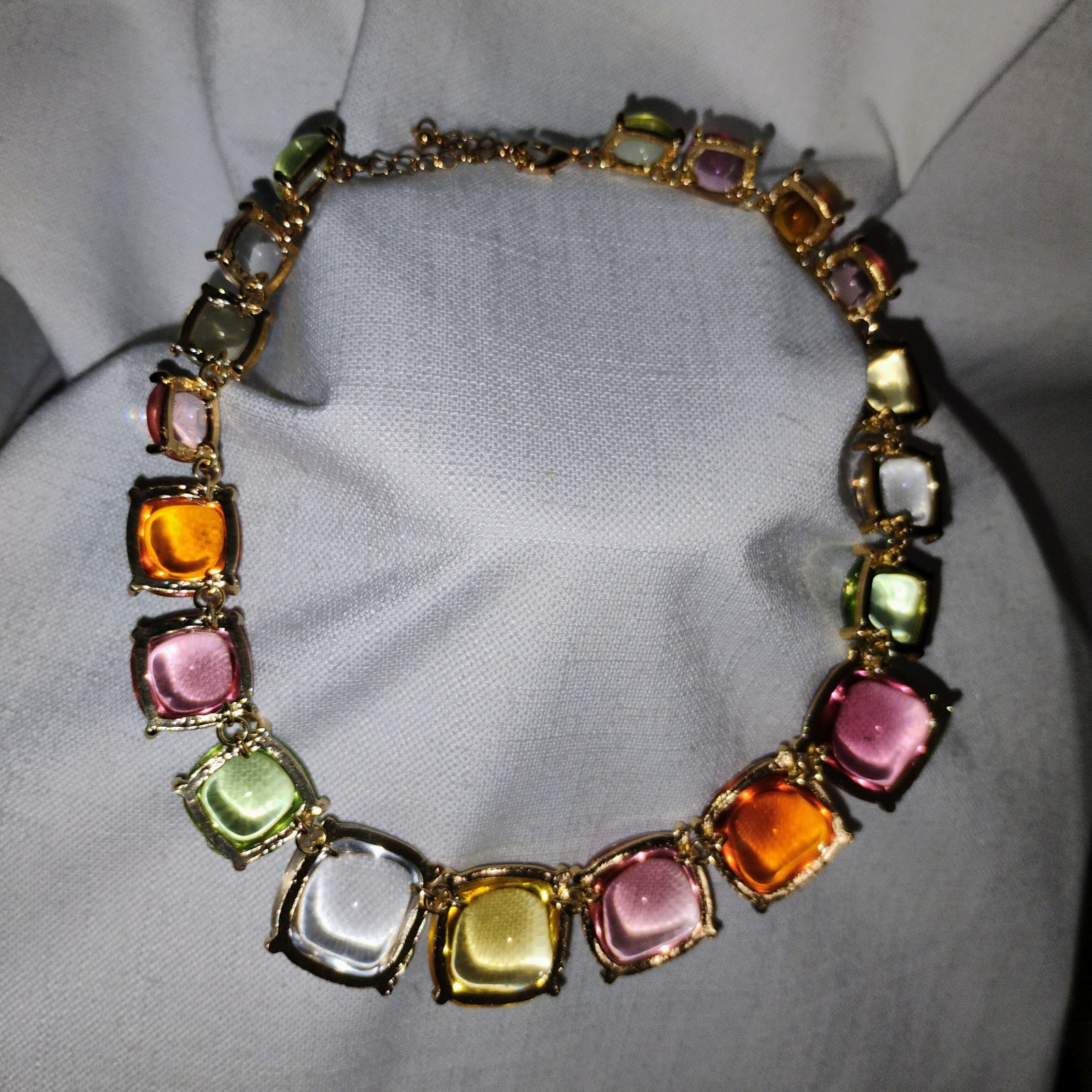 CHUNKY PASTEL TRANSPARENT STATEMENT NECKLACE - image 5