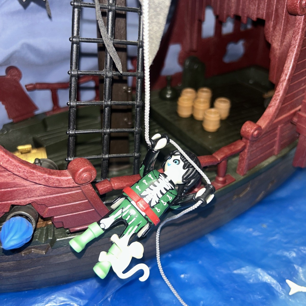 RARE 2008 Playmobil Ghost Pirate Ship 4806 Complete Set, Box