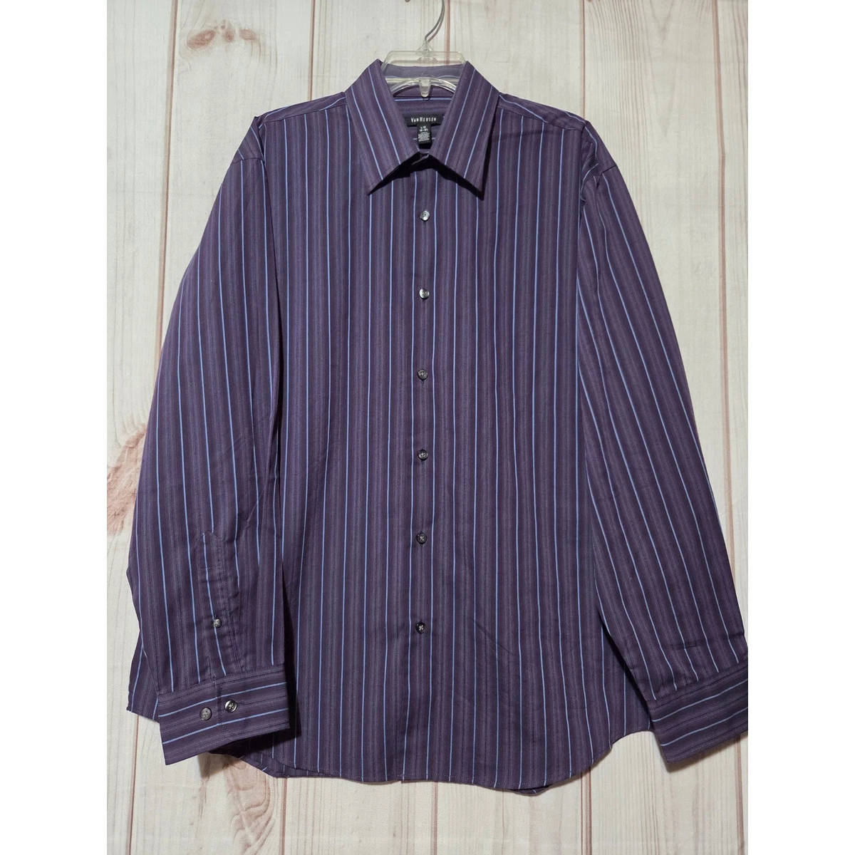 green emerald velvet dress Amazon.com: Van Heusen mens Regular Fit Pinpoint Stripe Dress Shirt, Birch,  14.5 Neck 32 -33 Sleeve Small US : Clothing, Shoes & Jewelry main image 1