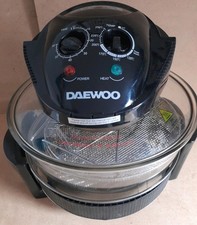 Daewoo Model SDA1032 Halogen Air/Fryer Oven With Lid Stand - Working