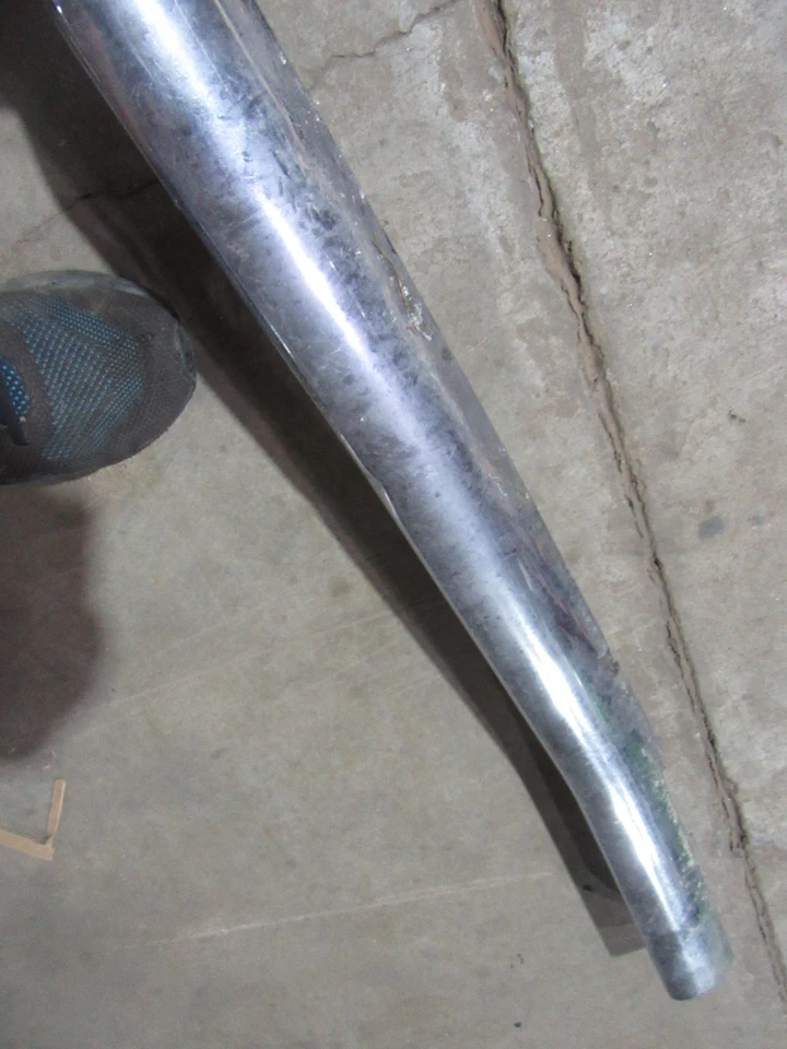 Chevrolet Impala Belair 1966 parachoques delantero centro cromo pieza central Foto 3 de 4