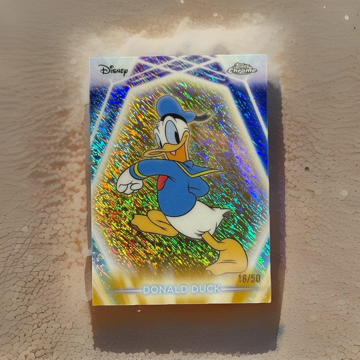 リール Donald Duck 2026 Topps Chrome Disney Neon #CNE-196 Donald Duck Gold Shimmer