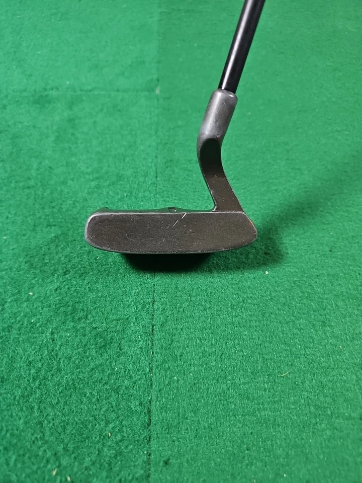 Alien Sport Graduate Series Putter / Graphite Shaft / Right-Handed / 32" - Image 2 of 4