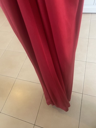 Beautiful Red Gown- MR K- Ladies Size 6 - Picture 8 of 11