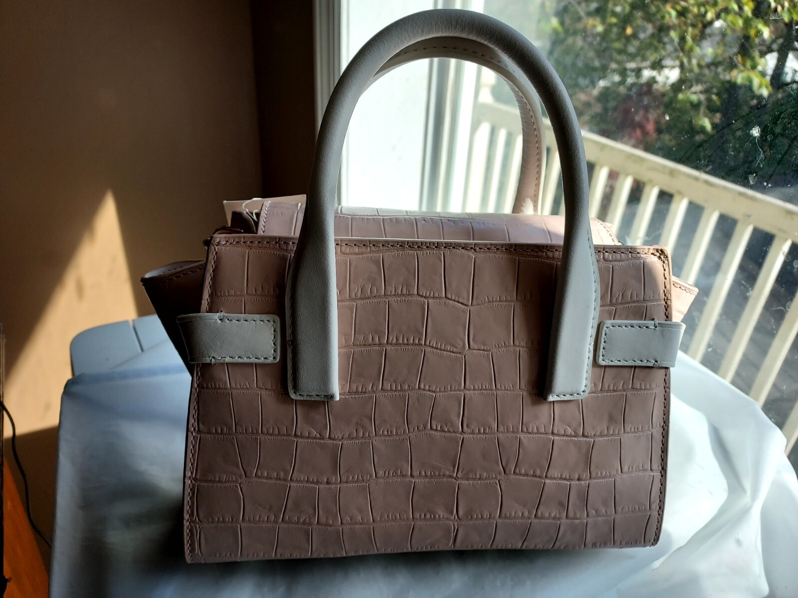 Michael Kors Carmen Extra Small Flap Messenger Leather Pink and  