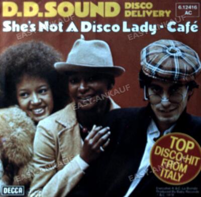 D.D. Sound - She's Not A Disco Lady / Café 7'' (VG+/VG+) '