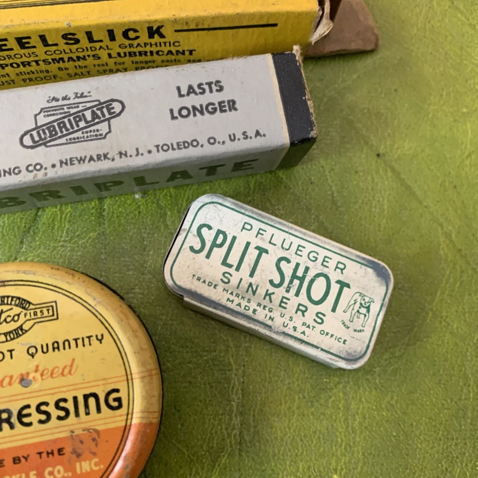 Vintage Fly Line Dressing, Cleaning, Reel Oil Pflueger Bulldog Sinker Tins - Image 4 of 4