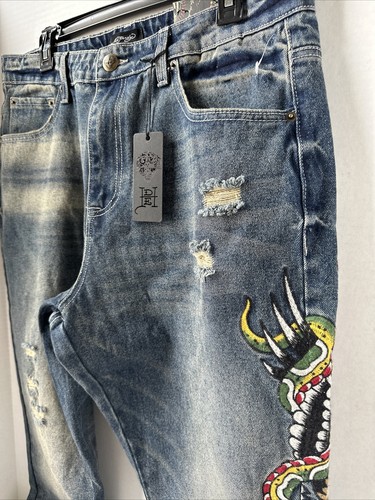 Men’s Size 38 Ed Hardy Denim Jeans New York City Eagle Skull Patch Distressed - Picture 2 of 12