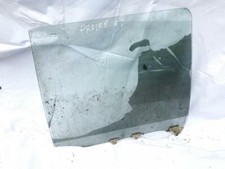Porte arrière et accessoires Nissan PRAIRIE