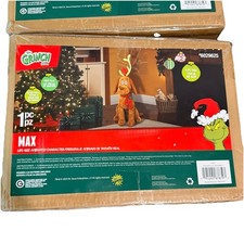 Dr. Seuss 4-Ft The Grinch Max The Dog Christmas Musical Animatronic Batteries
