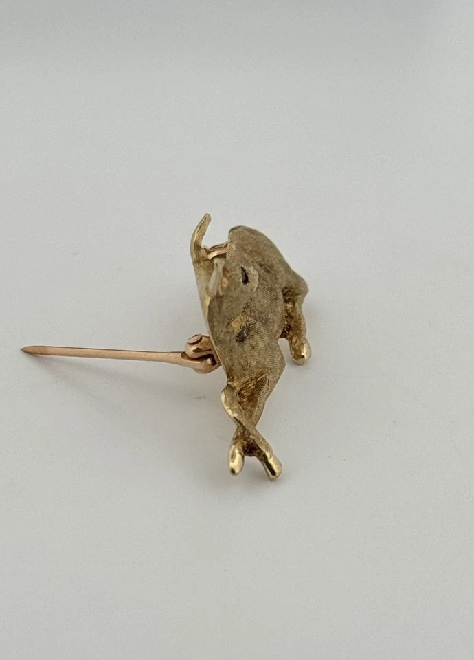 复古卡地亚动物鹿胸针 14kt 黄金天然红宝石 — 第 3/4 张图片