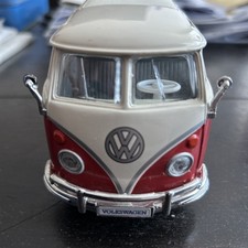 Maisto VW T1 Bulli Samba 1:25 rot-weiß unbespielt sehr guter Zustand