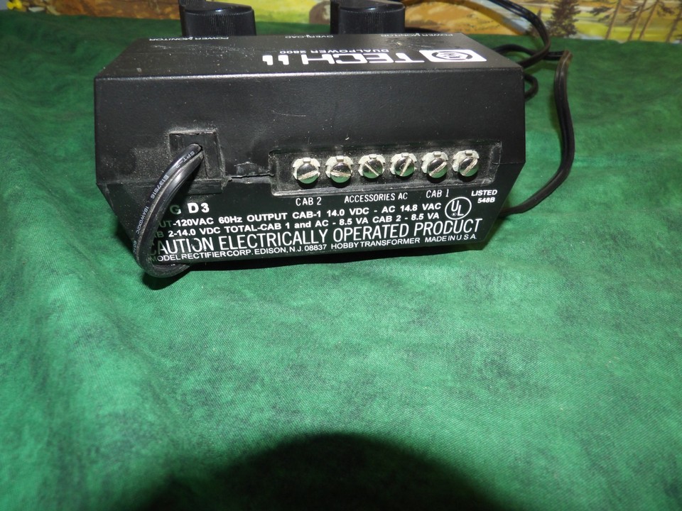 n-scale-or-ho-scale-mrc-tech-ii-2800-duel-power-train-controller