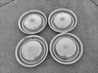 VTG 1974-76 Cadillac Deville Fleetwood 15inch Stainless Steel Hub Cap SET OEM GM