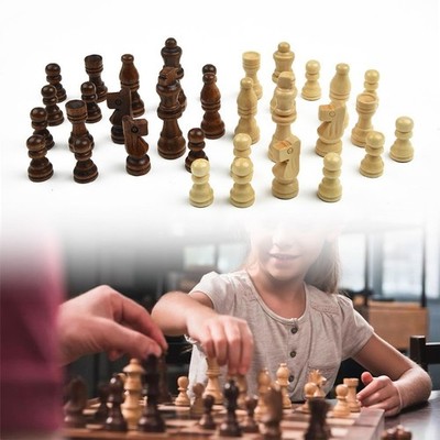32 Teile Holz geschnitzt Schachfiguren Handarbeit Set 65 mm Schachspiel Neu Inte