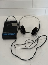 Vintage Sony SRF-21W Portable Walkman FM/AM Radio With Headphones   Works