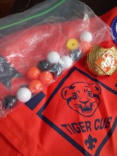 OFFICIAL TIGER CUB SCOUT ORANGE HAT NECKERCHIEF Size ML