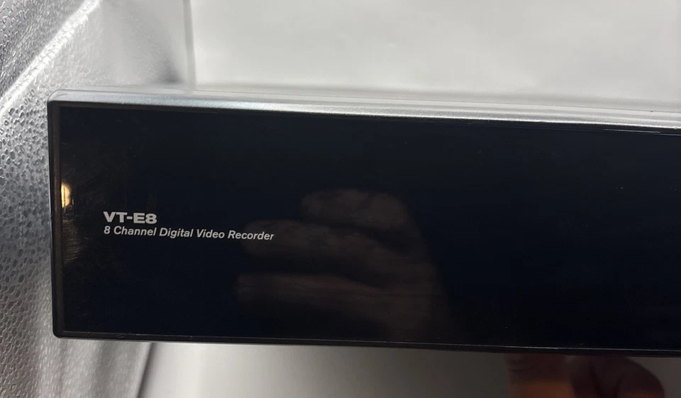 Gravador de vídeo digital VITEK VT-E8 8 canais somente unidade não testada - Imagem 2 de 4