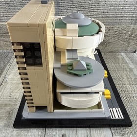 LEGO 21035 - Architecture Solomon R. Guggenheim Museum Sun Damage Light Kit Incl