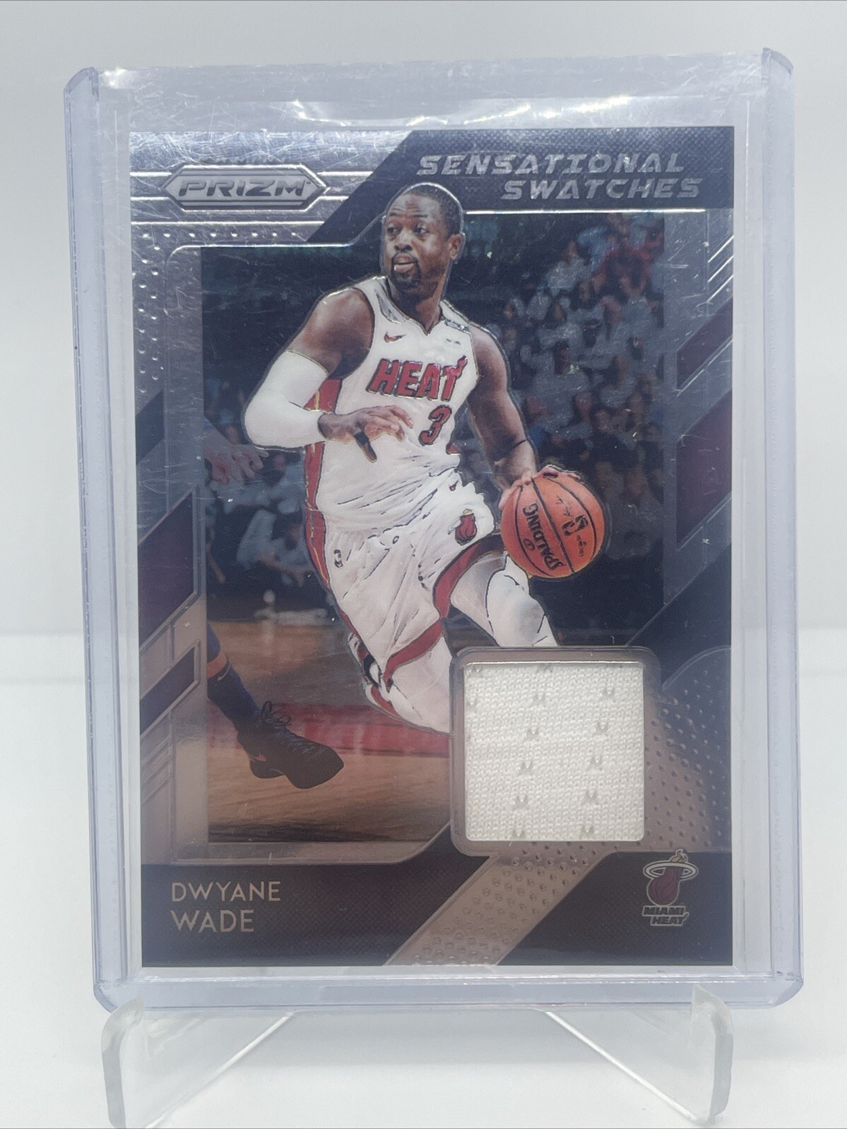 2018-19 Panini Prizm - Sensational Swatches #38 Dwyane Wade (MEM)