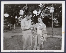 Audie Murphy & Keiko Shima Japanese actress JOE BUTTERFLY Vintage Orig Photo