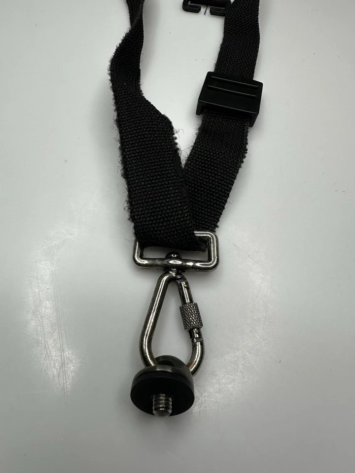 BlackRapid Sling Camera Strap DOUBLE Breathable (Black) - Image 2 of 4