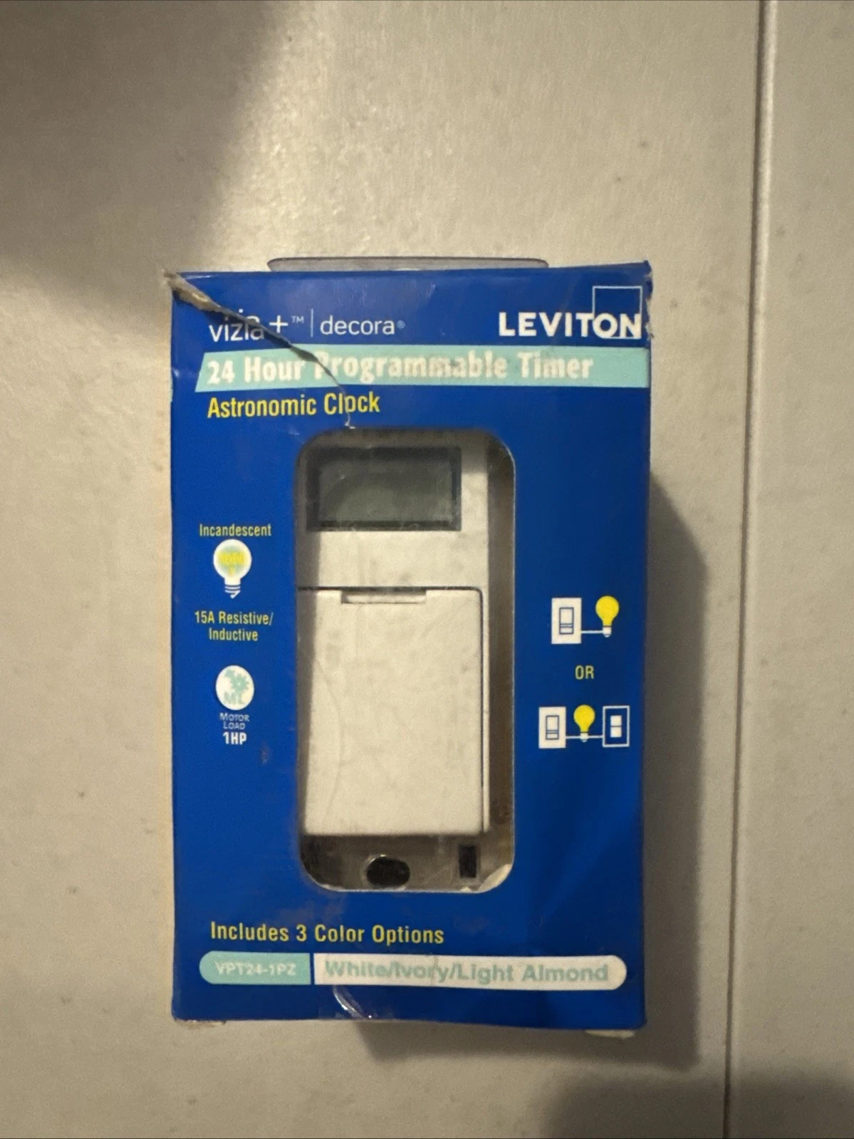 Leviton VPT24-1PZ Vizia 24-Hour Programmable Indoor Timer - White/Ivory