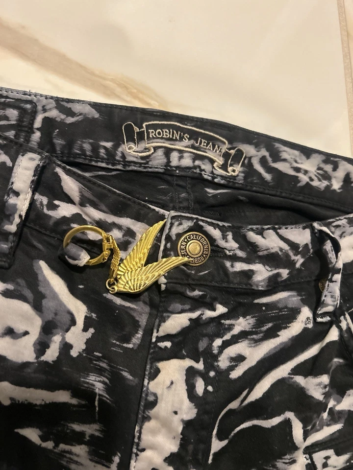 Jeans Robins Jeans con estampado de cebra negros y grises #jeans #robbinjeans #y2k pantalones Foto 2 de 3