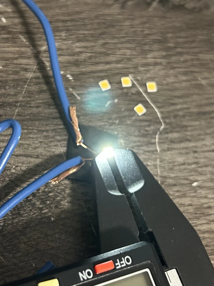 LEDs SMD 4000 peças Cree de alta qualidade  - Imagem 2 de 4