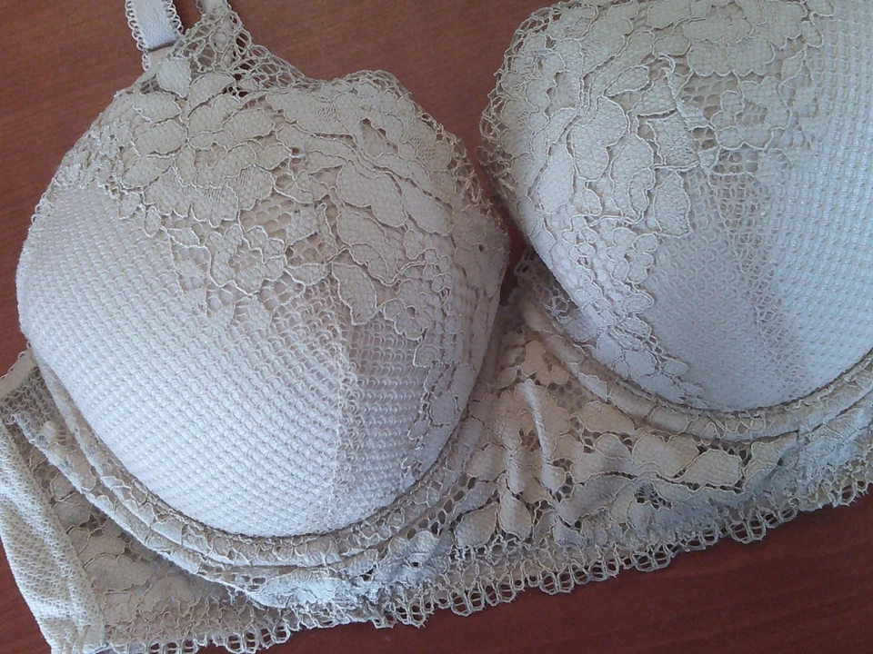 next Sujetador con aros acolchado Reino Unido 36B EE. UU. 36A Euro 80B Francia 95B Rosa Foto 3 de 4